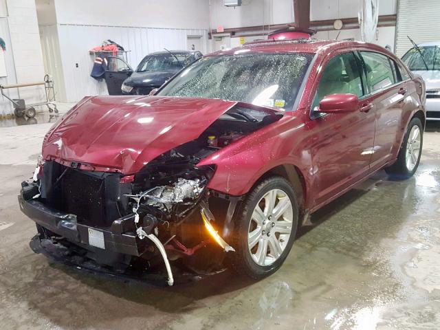 1C3BC1FG1BN600675 - 2011 CHRYSLER 200 TOURIN RED photo 2