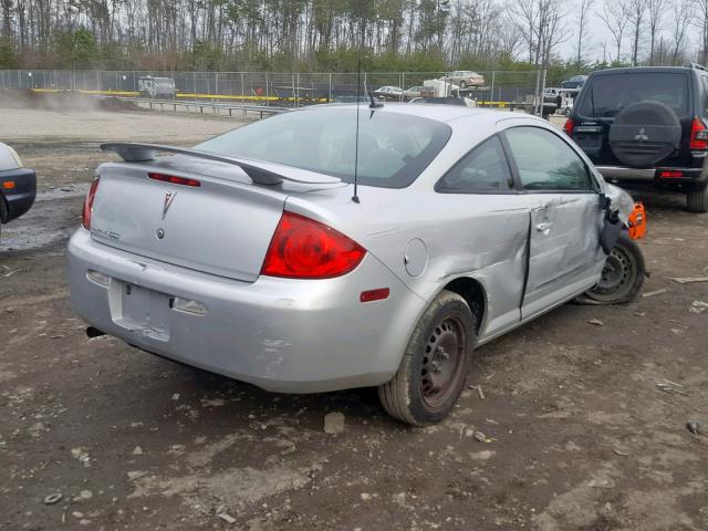 1G2AL18F877211690 - 2007 PONTIAC G5 SILVER photo 4