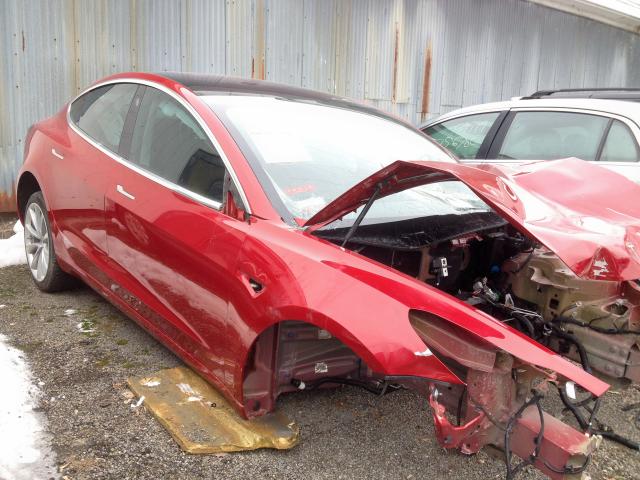 5YJ3E1EB5JF065556 - 2018 TESLA MODEL 3 RED photo 2