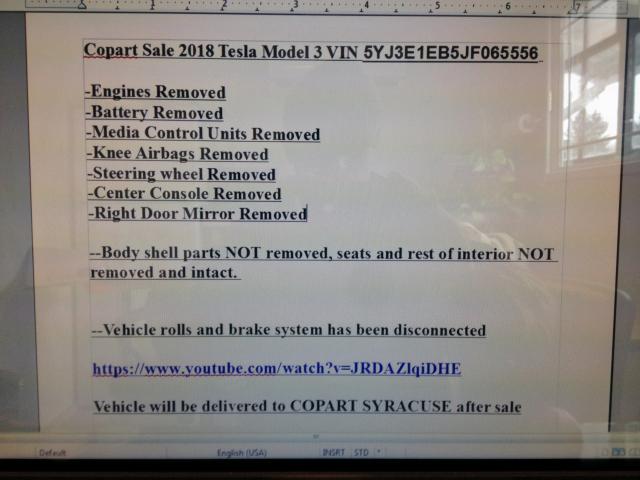 5YJ3E1EB5JF065556 - 2018 TESLA MODEL 3 RED photo 9