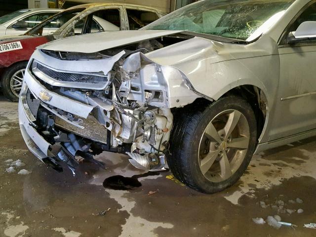 1G1ZC5E11BF137986 - 2011 CHEVROLET MALIBU 1LT 银色 照片 9