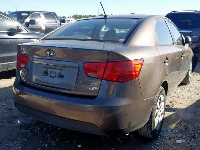 KNAFU4A21D5683550 - 2013 KIA FORTE EX BROWN photo 4