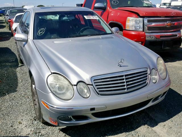 WDBUF65J85A683599 - 2005 MERCEDES-BENZ E 320 SILVER photo 1