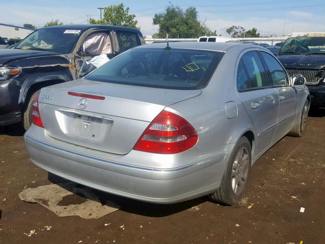 WDBUF65J85A683599 - 2005 MERCEDES-BENZ E 320 SILVER photo 4