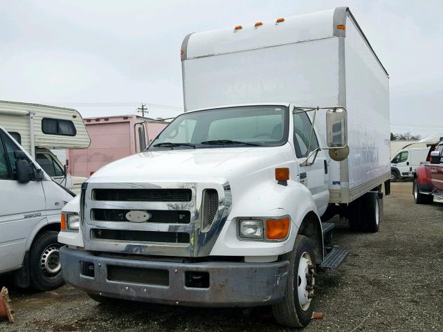 3FRNF65ZX6V329225 - 2006 FORD F650 SUPER WHITE photo 2