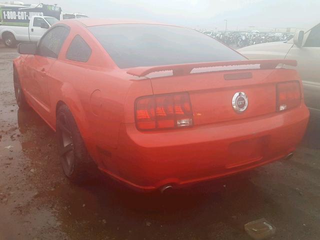 1ZVHT82HX65136138 - 2006 FORD MUSTANG GT RED photo 3