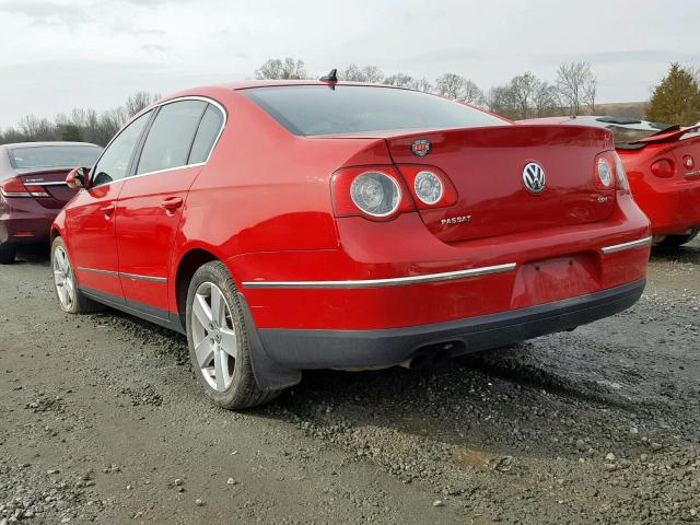 WVWAK73C18E180293 - 2008 VOLKSWAGEN PASSAT KOM RED photo 3