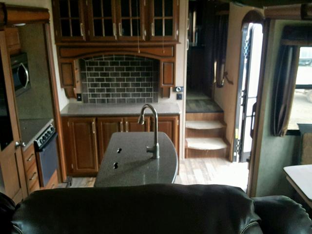 4YDF37924G4700229 - 2016 KEYSTONE MONTANA TAN photo 8