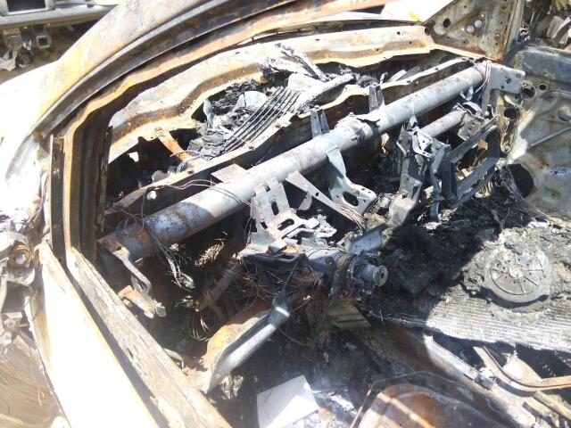 3VWSW31C16M421648 - 2006 VOLKSWAGEN NEW BEETLE Verbrannt Foto 8