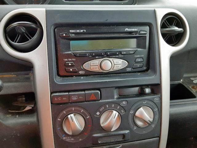 JTLKT334764061514 - 2006 TOYOTA SCION XB GRAY photo 9