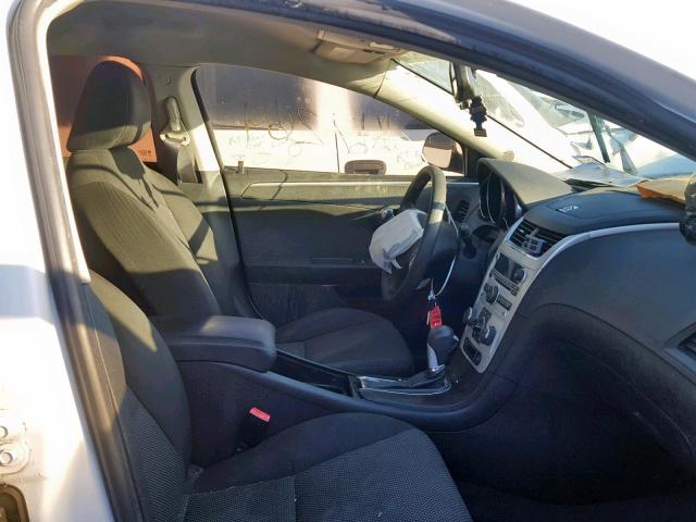 1G1ZC5EU4CF124970 - 2012 CHEVROLET MALIBU 1LT თეთრი ფოტო 5
