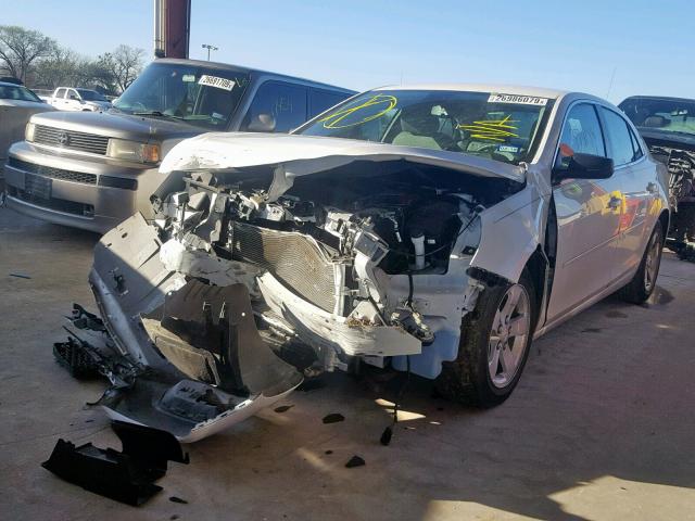 1G11B5SL0FF195969 - 2015 CHEVROLET MALIBU LS WHITE photo 9