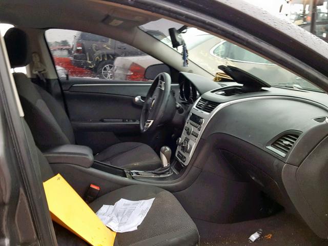 1G1ZC5EB2AF239398 - 2010 CHEVROLET MALIBU 1LT 金色 照片 5