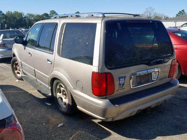 5LMEU27R62LJ13620 - 2002 LINCOLN NAVIGATOR SILVER photo 3