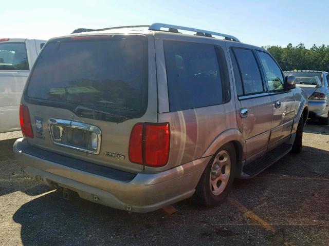 5LMEU27R62LJ13620 - 2002 LINCOLN NAVIGATOR SILVER photo 4