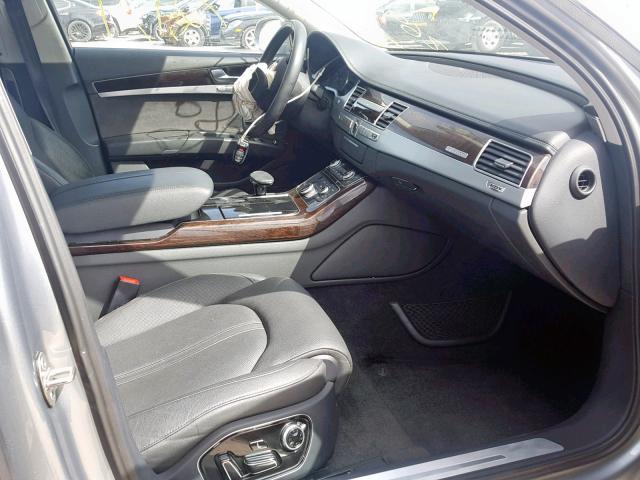 WAUAVAFD5CN006564 - 2012 AUDI A8 QUATTRO GRAY photo 5