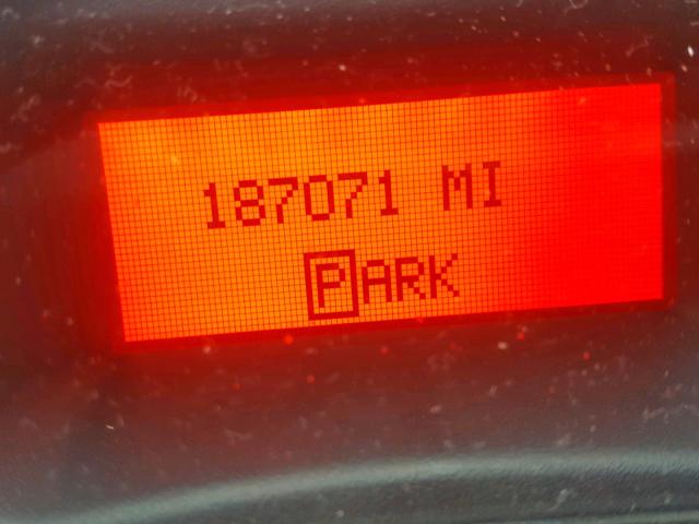 2G2WP522951337350 - 2005 PONTIAC GRAND PRIX SILVER photo 8