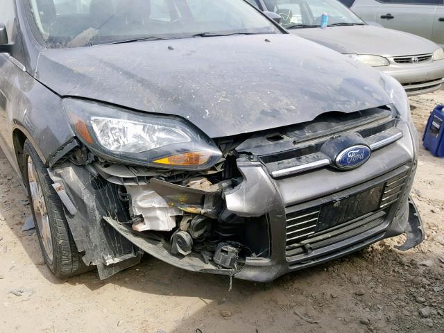 1FAHP3J29CL215465 - 2012 FORD FOCUS TITA GRAY photo 9