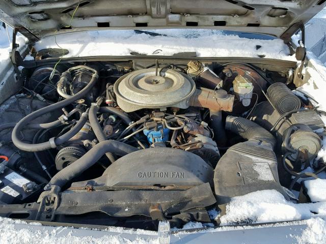 9B65F185971 - 1979 FORD LANDAU SILVER photo 7