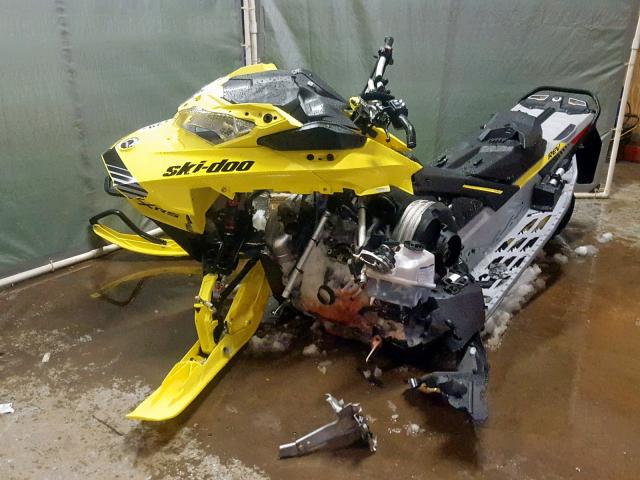 2BPSMXKK0KV000018 - 2019 SKI DOO MXZ YELLOW photo 2