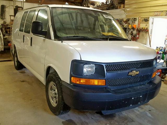 1GCFH15T661274012 - 2006 CHEVROLET EXPRESS G1 WHITE photo 1