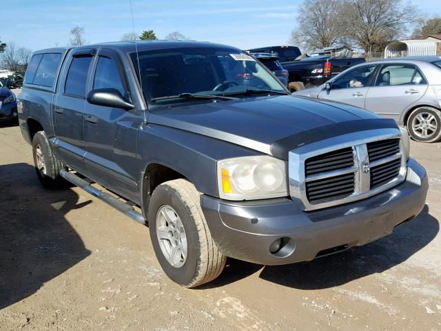 1D3HW48K56S690511 - 2006 DODGE DAKOTA QUA GRAY photo 1