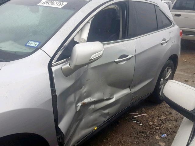 5J8TB3H37DL000817 - 2013 ACURA RDX SILVER photo 10