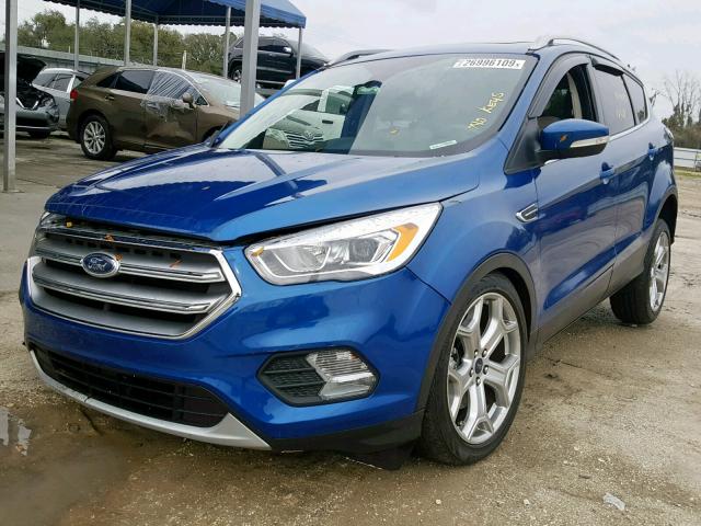 1FMCU0J90HUD04945 - 2017 FORD ESCAPE TIT BLUE photo 2