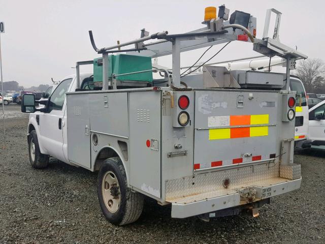 1FTWF30598EA27069 - 2008 FORD F350 SRW S WHITE photo 3