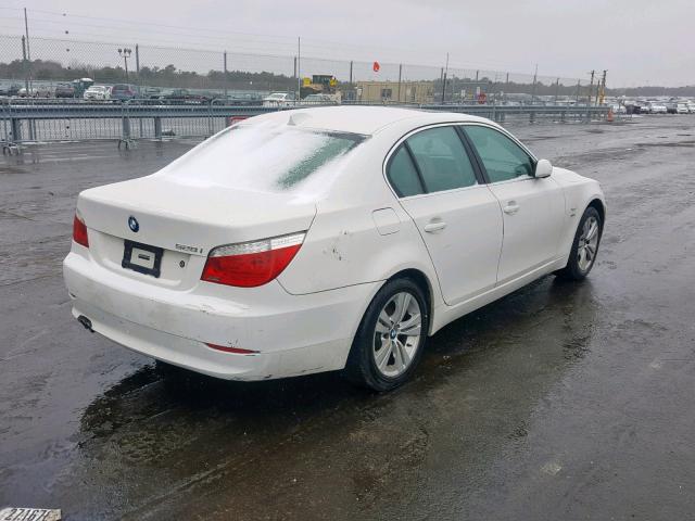 WBANV13599C154834 - 2009 BMW 528 XI WHITE photo 4