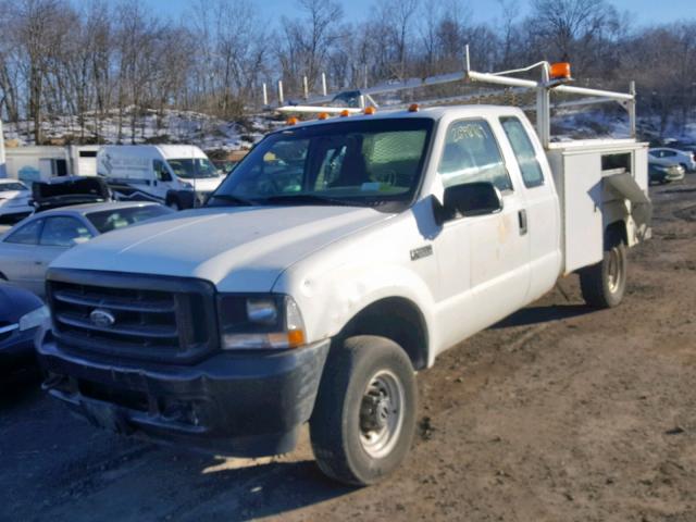 1FDSX31L32EC48811 - 2002 FORD F350 SRW S WHITE photo 2