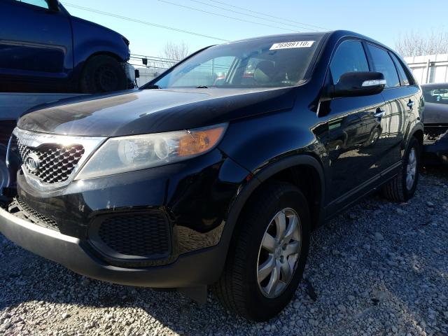 5XYKT3A12BG055555 - 2011 KIA SORENTO BASE  photo 2