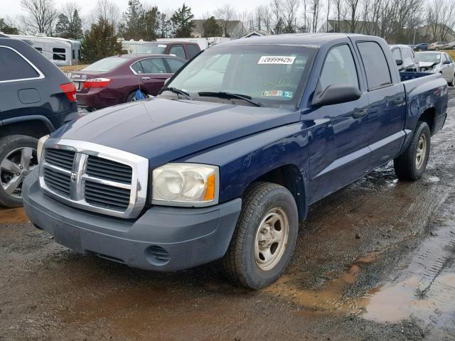 1D7HW28K56S671928 - 2006 DODGE DAKOTA QUA BLUE photo 2