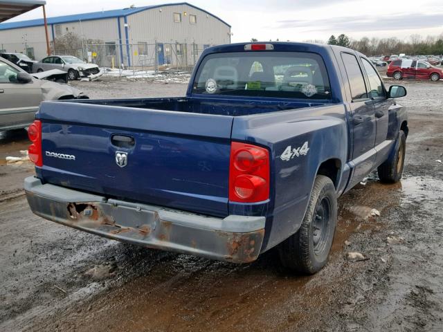 1D7HW28K56S671928 - 2006 DODGE DAKOTA QUA BLUE photo 4