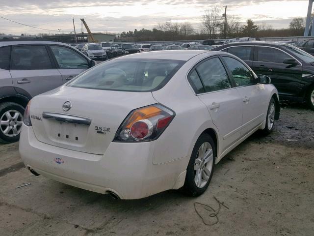 1N4BL2AP5BN493404 - 2011 NISSAN ALTIMA SR WHITE photo 4