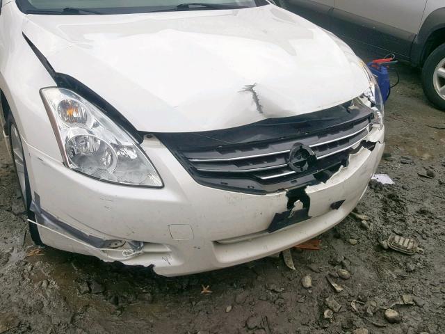 1N4BL2AP5BN493404 - 2011 NISSAN ALTIMA SR WHITE photo 9