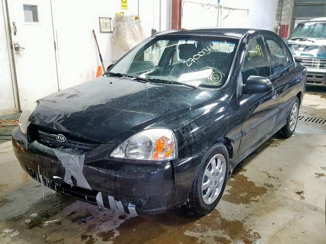 KNADC125746349356 - 2004 KIA RIO BLACK photo 2