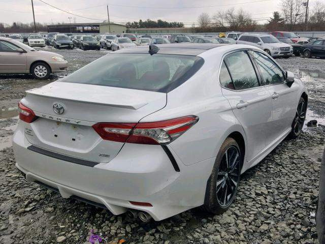 4T1B61HK7KU717831 - 2019 TOYOTA CAMRY XSE WHITE photo 4