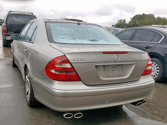 WDBUF65J13A338489 - 2003 MERCEDES-BENZ E 320 SILVER photo 3