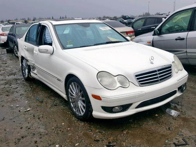 WDBRF40J95F678299 - 2005 MERCEDES-BENZ C 230K SPO WHITE photo 1