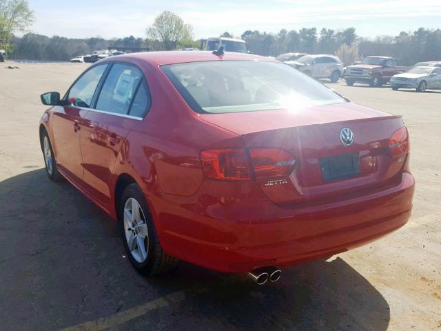 3VWLL7AJ6BM108513 - 2011 VOLKSWAGEN JETTA TDI RED photo 3