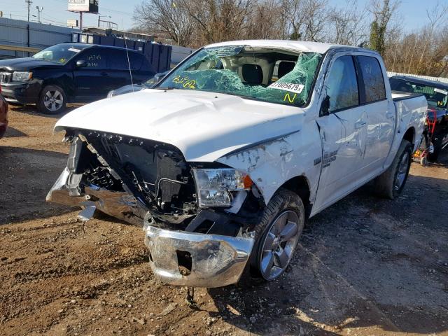 1C6RR6LT4KS563458 - 2019 RAM 1500 CLASS WHITE photo 2