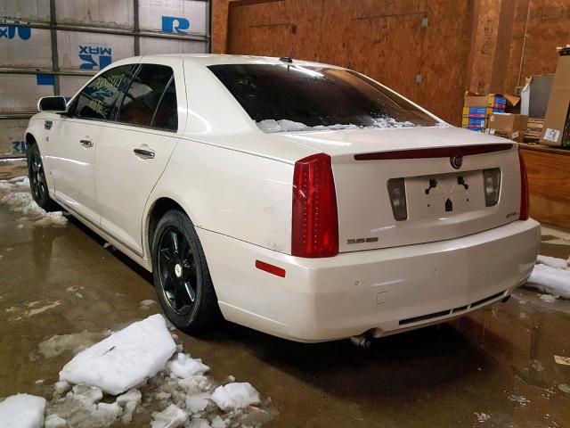 1G6DD67V380194001 - 2008 CADILLAC STS WHITE photo 3