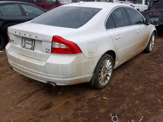 YV1902AH5B1142780 - 2011 VOLVO S80 T6 WHITE photo 4