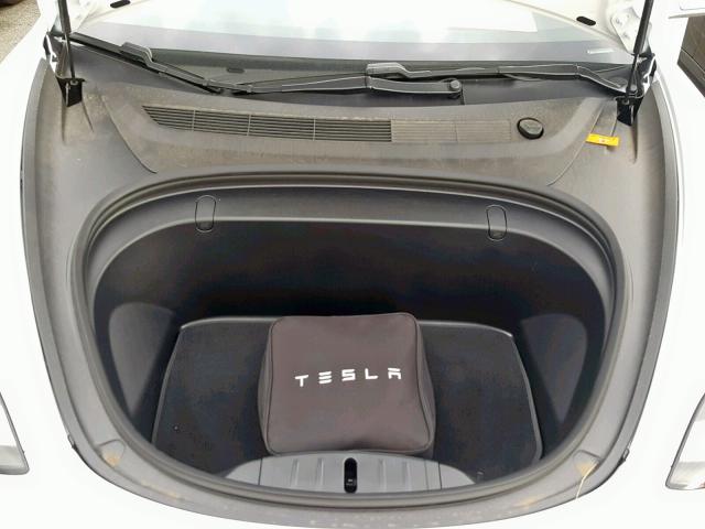 5YJ3E1EB6JF085332 - 2018 TESLA MODEL 3 WHITE photo 7