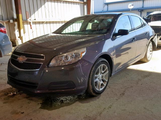 1G11D5SRXDF125584 - 2013 CHEVROLET MALIBU 1LT ნაცრისფერი ფოტო 2