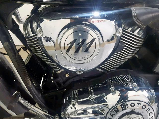 56KTRAAA2G3335893 - 2016 INDIAN MOTORCYCLE CO. ROADMASTER BLACK photo 12