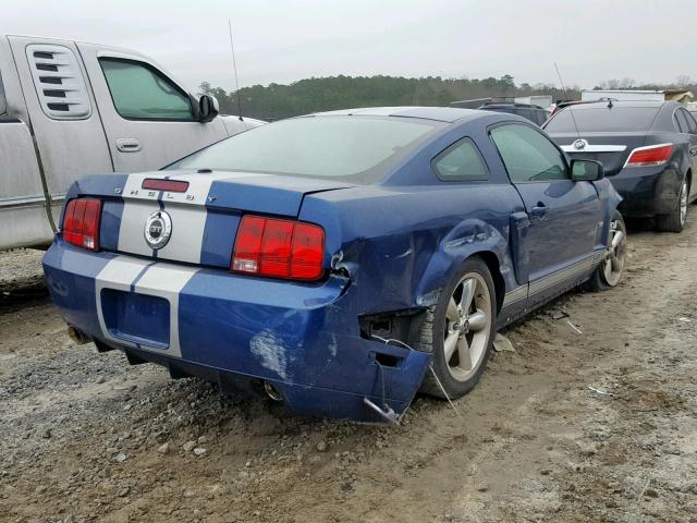 1ZVHT82HX85118936 - 2008 FORD MUSTANG GT BLUE photo 4