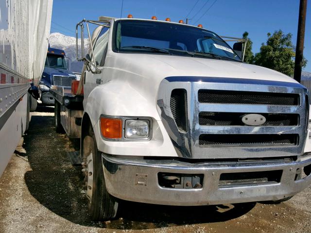 3FRWF65F28V679185 - 2008 FORD F650 SUPER WHITE photo 1