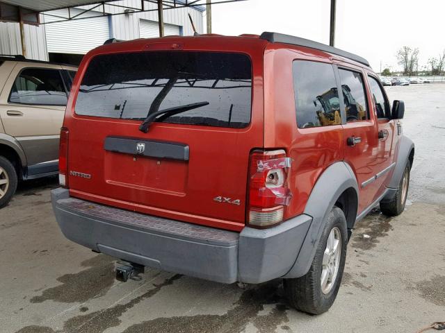 1D8GU28K17W728519 - 2007 DODGE NITRO SXT RED photo 4